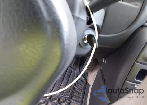 1997 Saturn Sl Sl1 из США, поврежденный, VIN 1G8ZH5281VZ329304